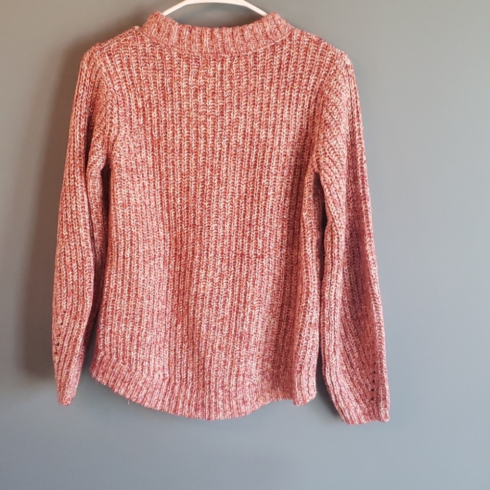 Universal Thread Sweater - Picture 5 of 5